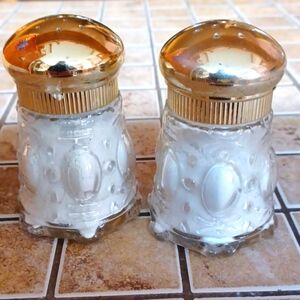 Avon Collectable Vintage Salt & Pepper Shakers/W Roses Rose's Powder